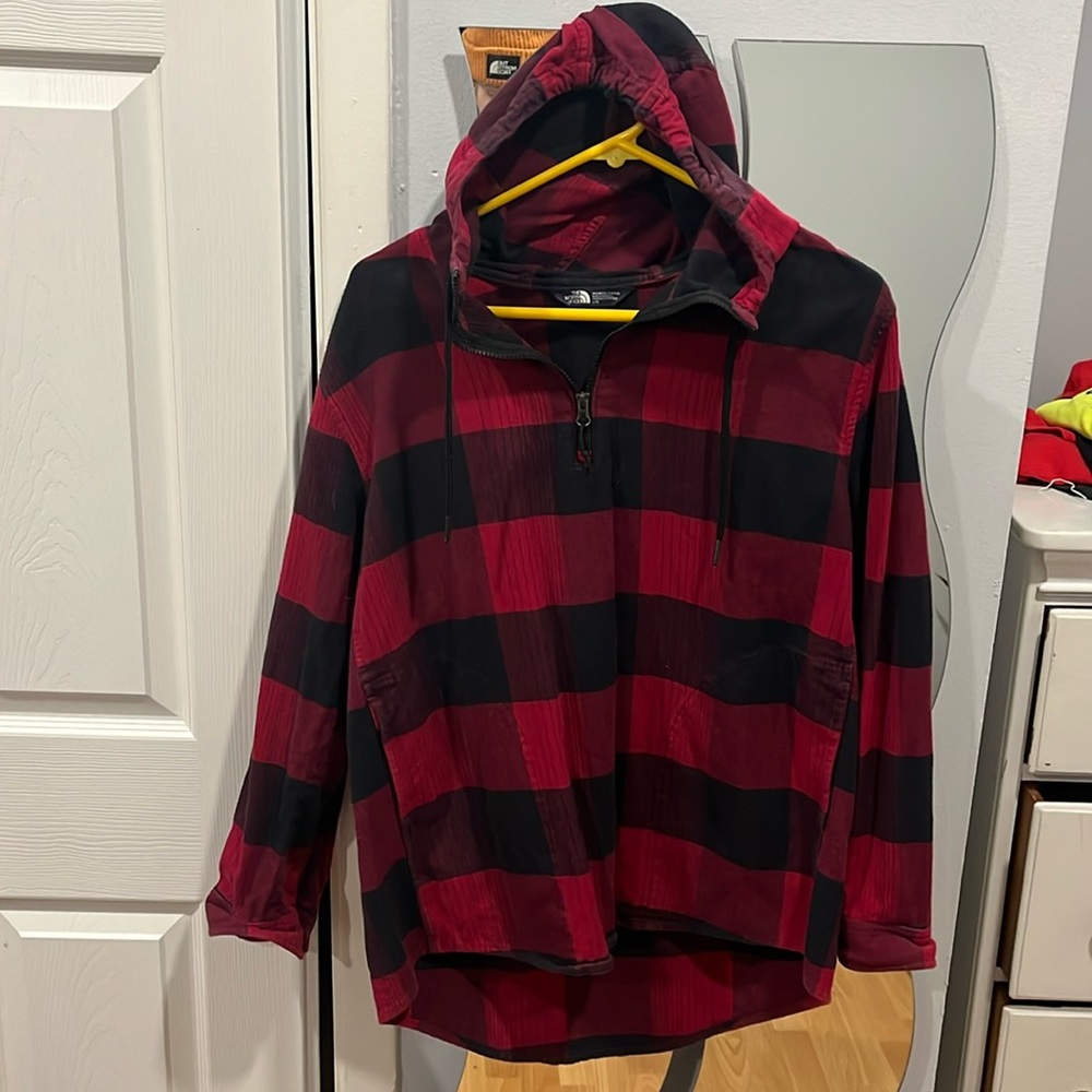 The north face plaid flannel quarter zip women’s large.